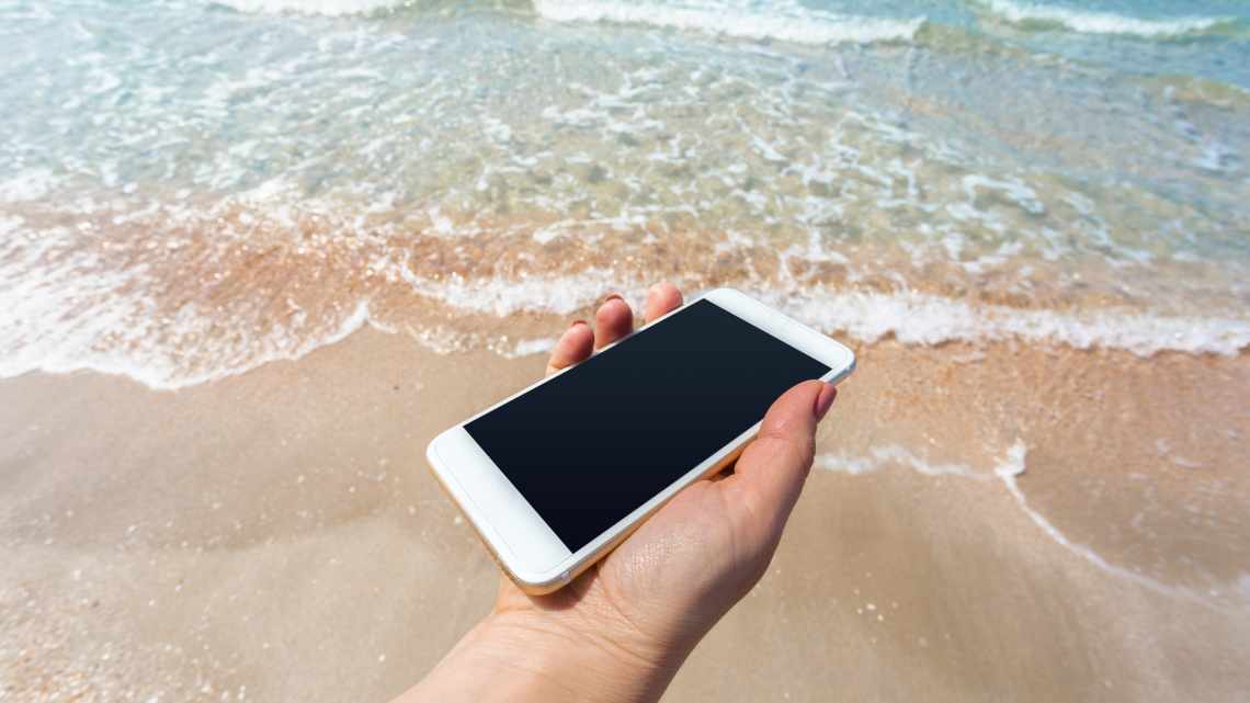Как защитить свой смартфон этим летом?